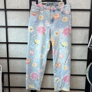 Wild Fable Floral Print Straight Leg Jeans PERFECT FOR SPRING- Multicolor